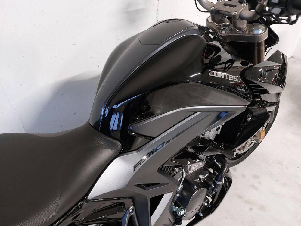 Zontes ZT310-R1 (2022 - 23) (7)