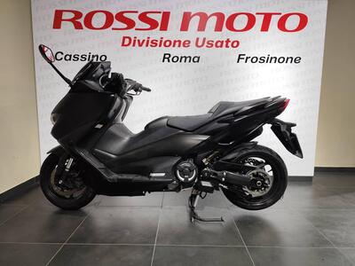 Yamaha T-Max 560 (2020 - 21) usata