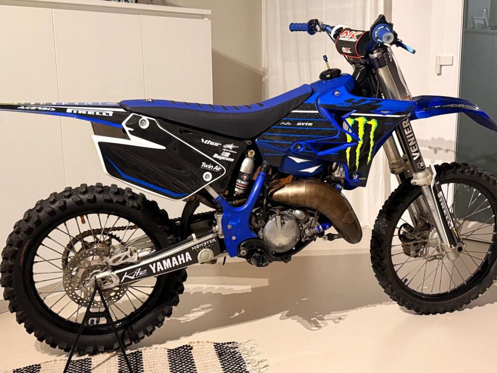 Yamaha YZ 125 (2004)