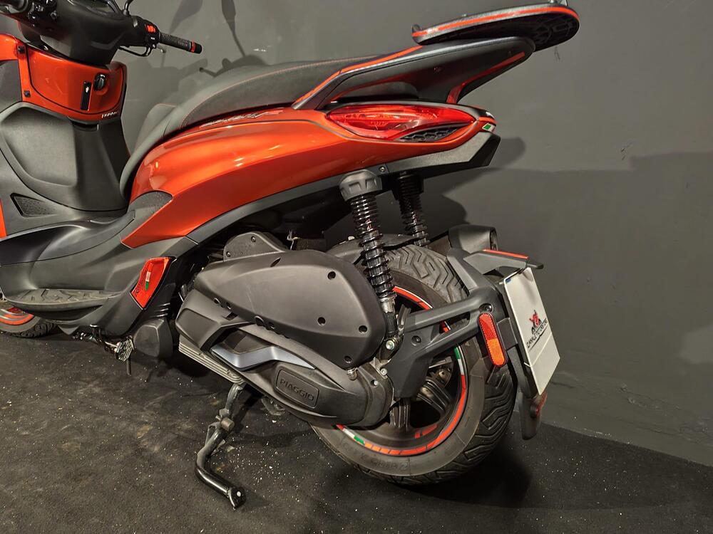 Piaggio Beverly 300 ABS-ASR (2021 - 25) (8)