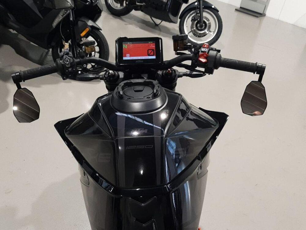 KTM 1290 Super Duke R (2022 - 23) (7)