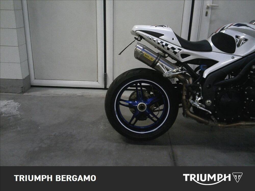 Triumph Speed Triple 1050 (2005 - 11) (6)
