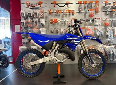 Yamaha YZ 125 (2025) usata