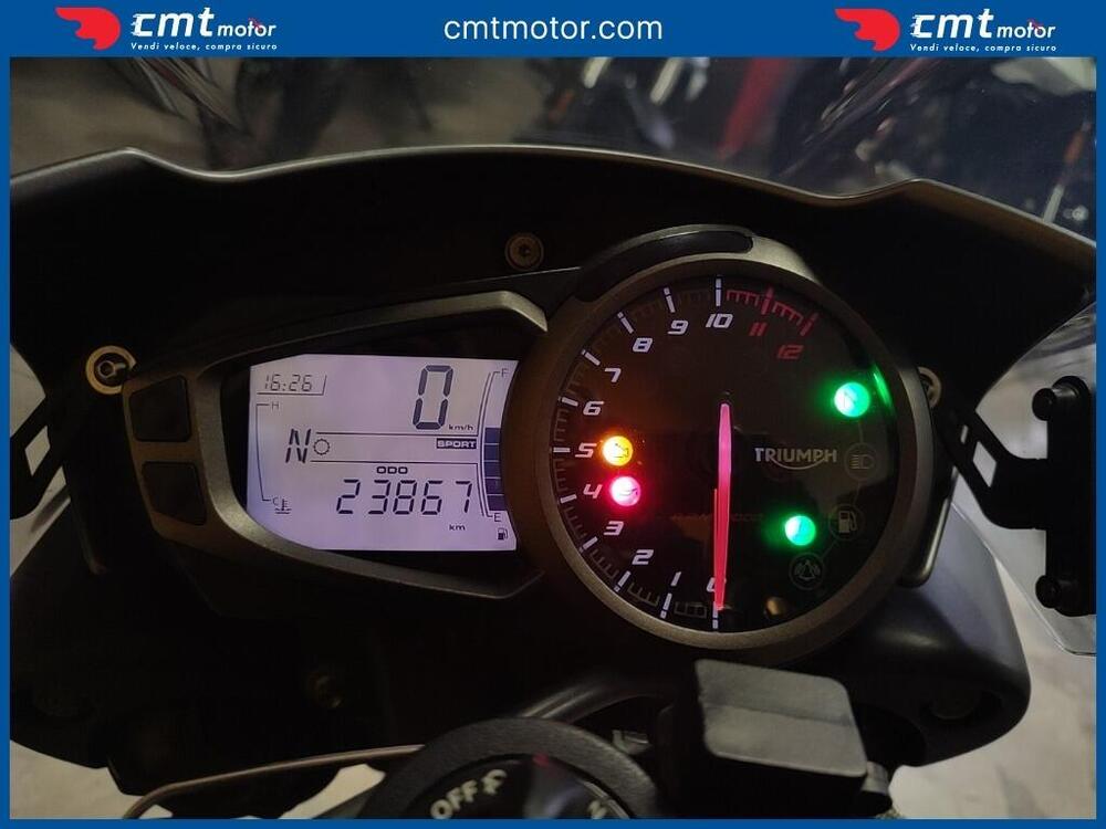 Triumph Speed Triple 1050 R ABS (2016 - 17) (5)