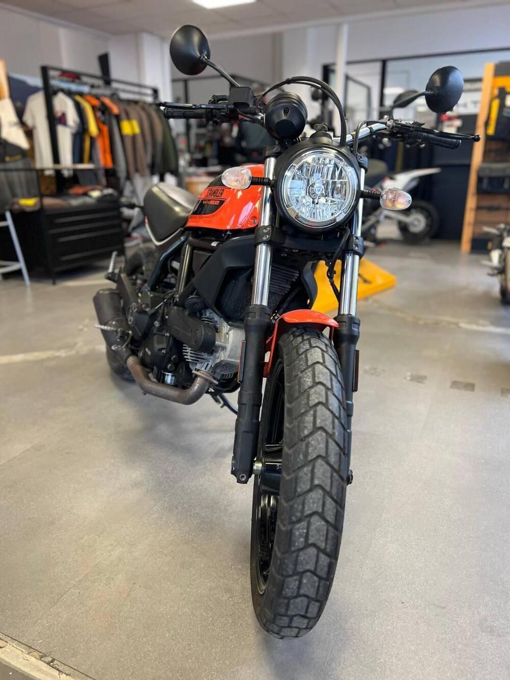 Ducati Scrambler 400 Sixty 2 (2016 - 21) (2)