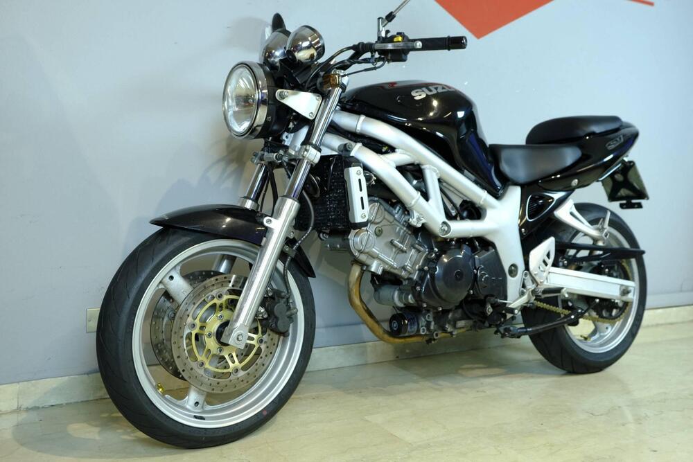 Suzuki SV 650 (1999 - 02) (4)