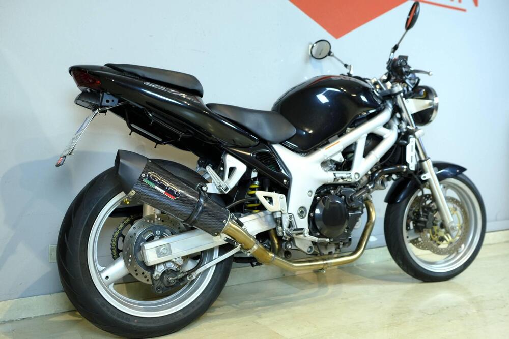 Suzuki SV 650 (1999 - 02) (6)