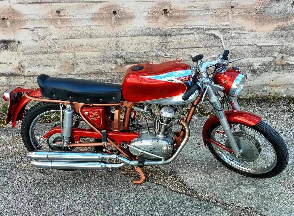 Ducati 200 Elite