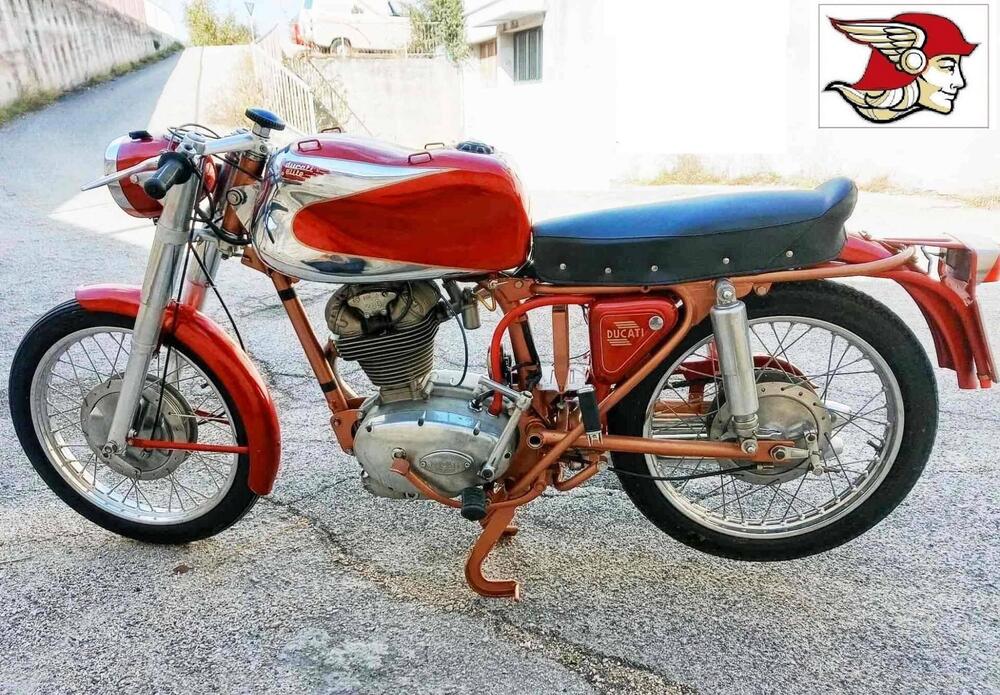 Ducati 200 Elite (2)