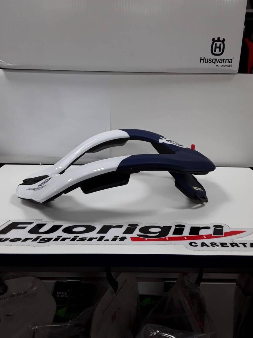 COLLARE CERVICALE HUSQVARNA (4)