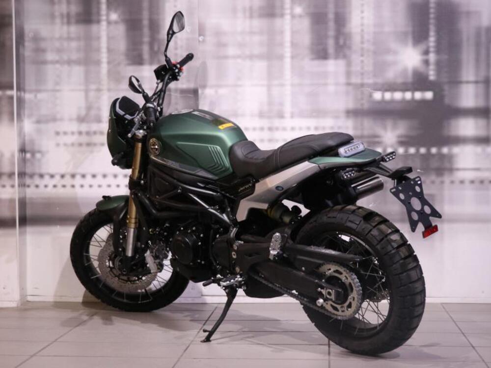 Benelli Leoncino 800 (2022 - 26) (2)