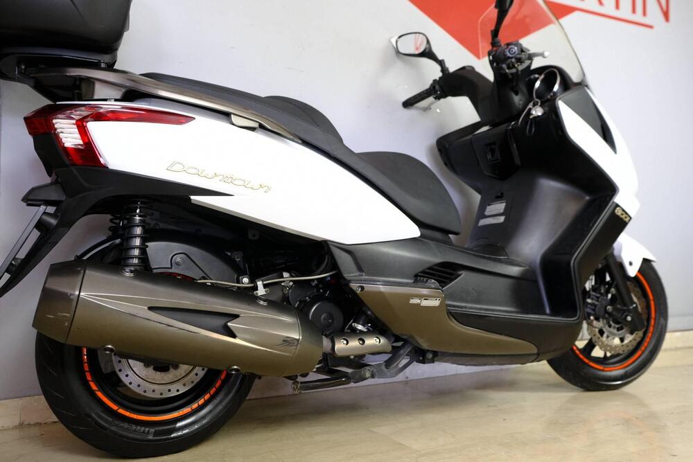 Kymco Downtown 300i (2009 - 17) (5)