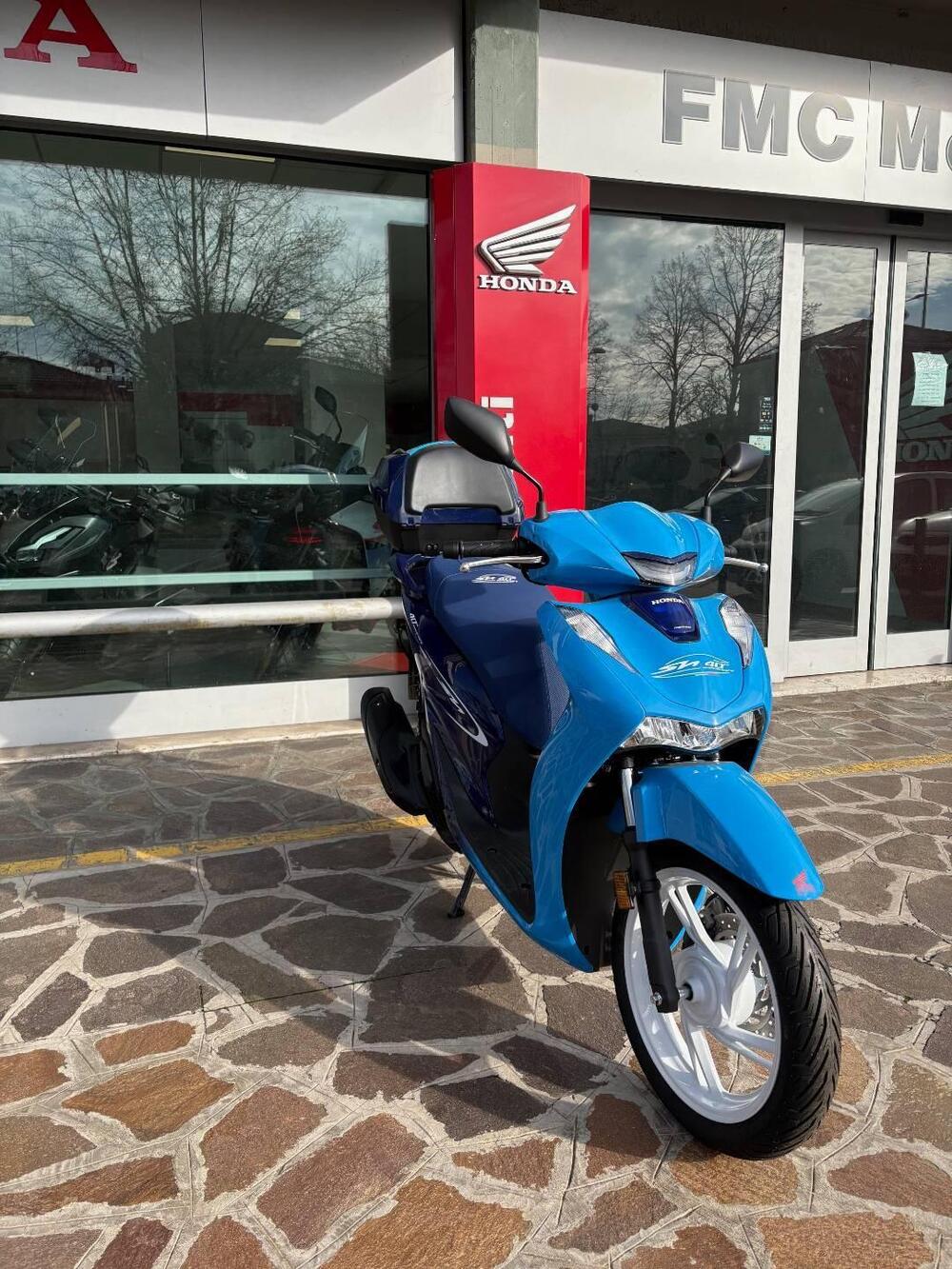 Honda SH 125i (2024 - 25) (5)