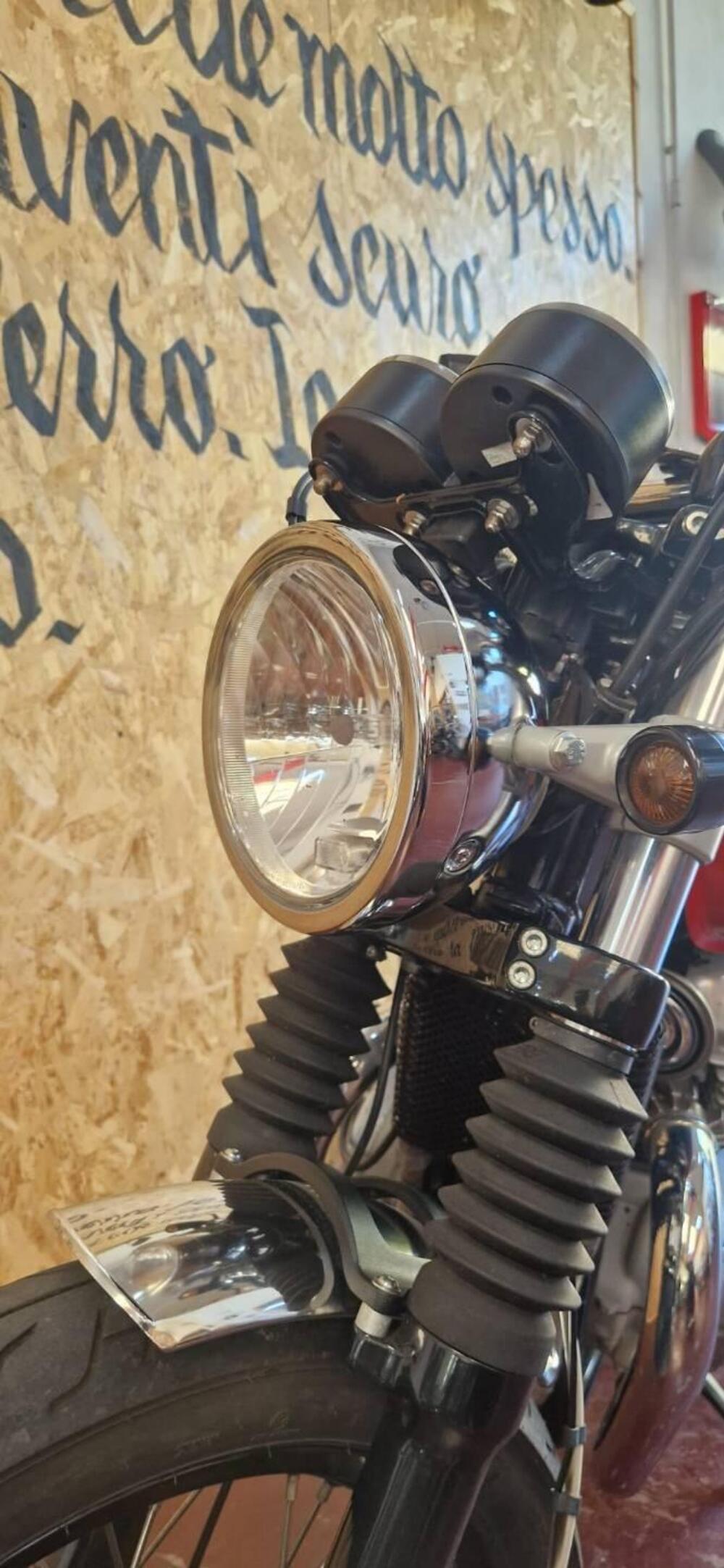 Royal Enfield Interceptor 650 (2021 - 26) (15)