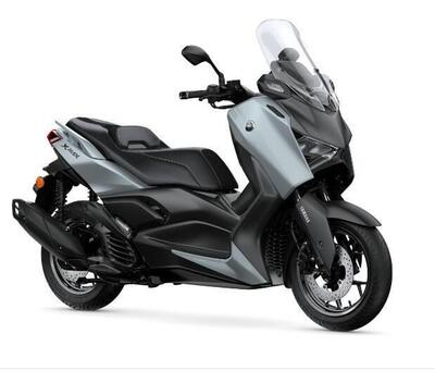 Yamaha X-Max 125 Tech Max+ (2025) nuova