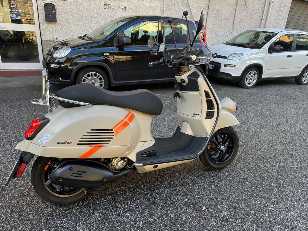 Vespa GTV 300 Hpe (2023 - 25) (8)