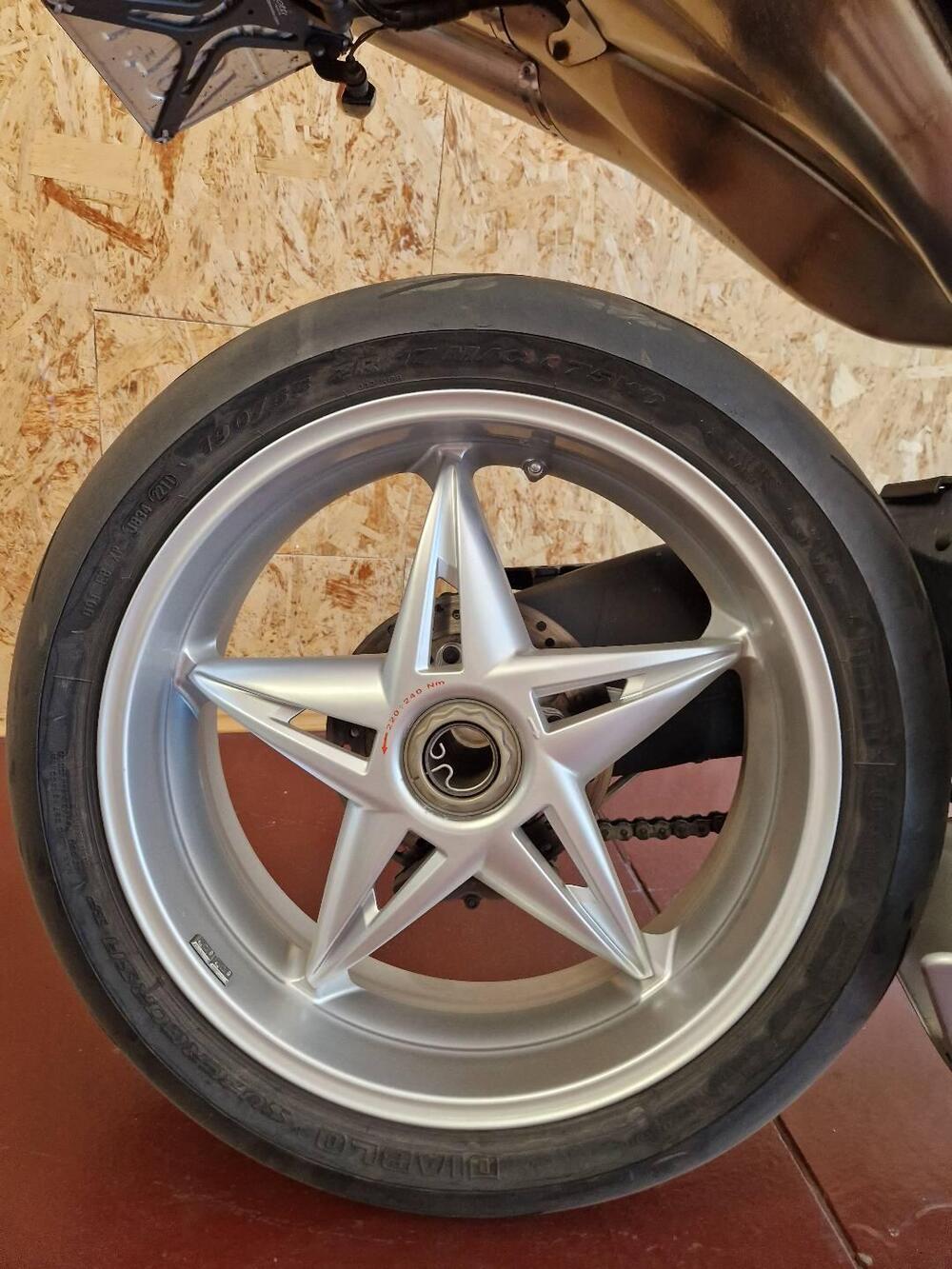 MV Agusta F4 1000 S 1+1 (2004 - 06) (16)