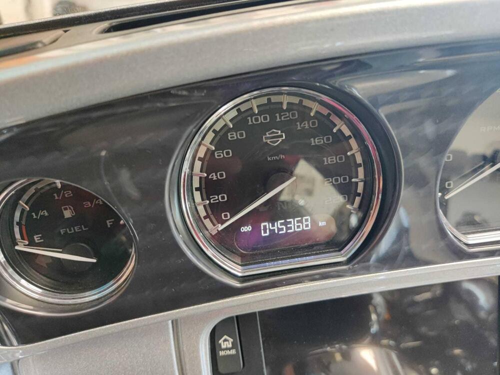 Harley-Davidson 1690 Electra Glide Ultra Limited (2014 - 15) - FLHTK (5)