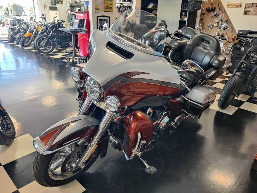 Harley-Davidson 1690 Electra Glide Ultra Limited (2014 - 15) - FLHTK (10)