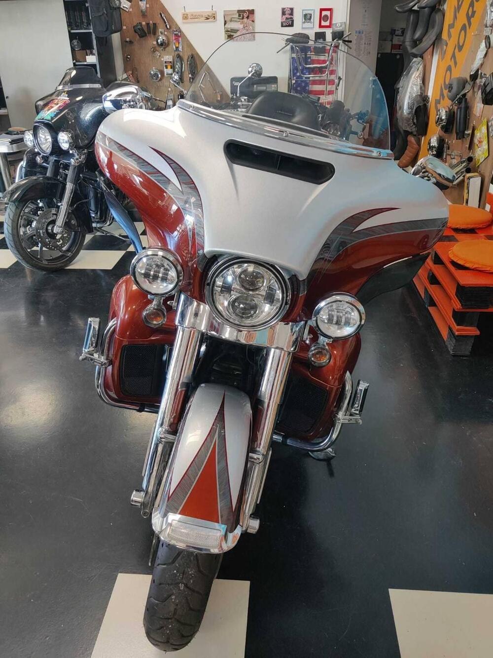 Harley-Davidson 1690 Electra Glide Ultra Limited (2014 - 15) - FLHTK (13)