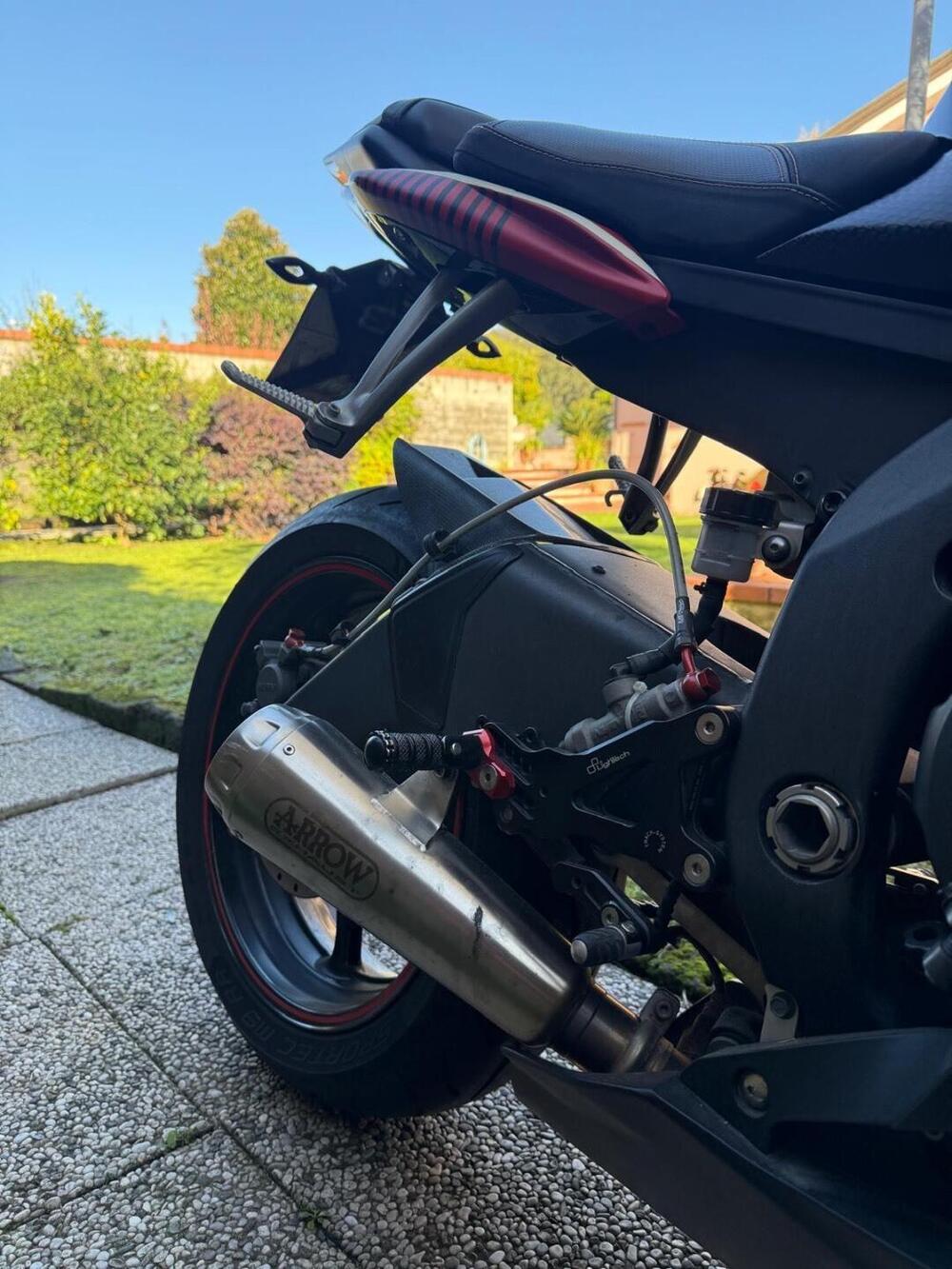 Yamaha YZF R6 (2006 - 07) (4)