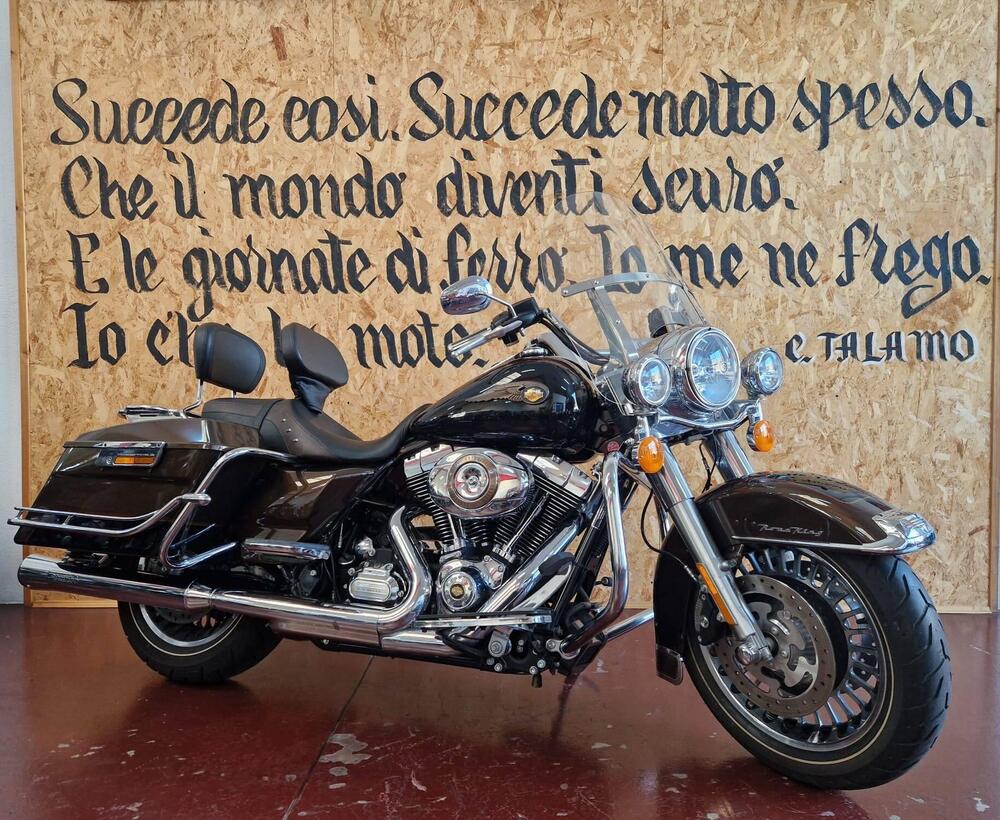 Harley-Davidson 1690 Road King (2013 - 16) - FLHR