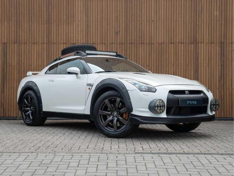 Nissan GT-R safari