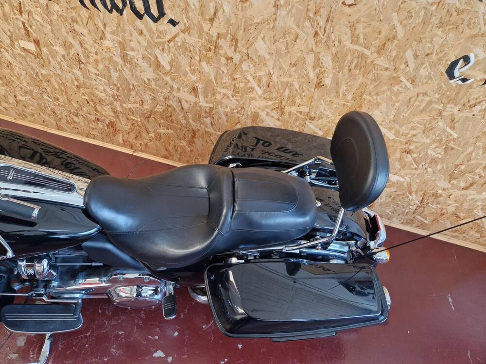 Harley-Davidson 107 Street Glide Special (2017 - 19) - FLHXS (15)