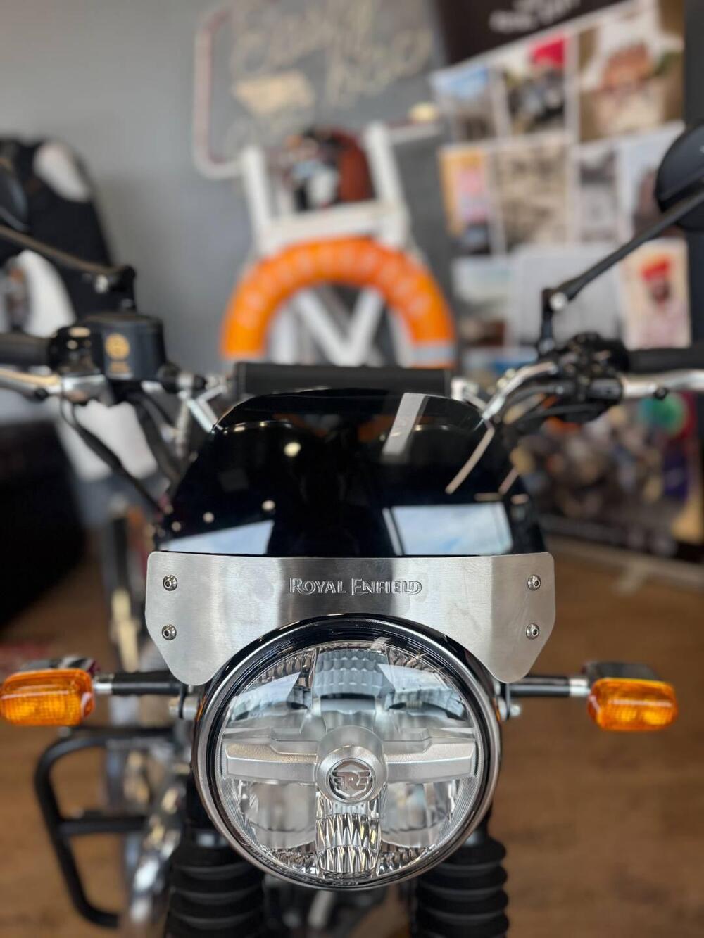 Royal Enfield Interceptor 650 Custom (2020) (6)