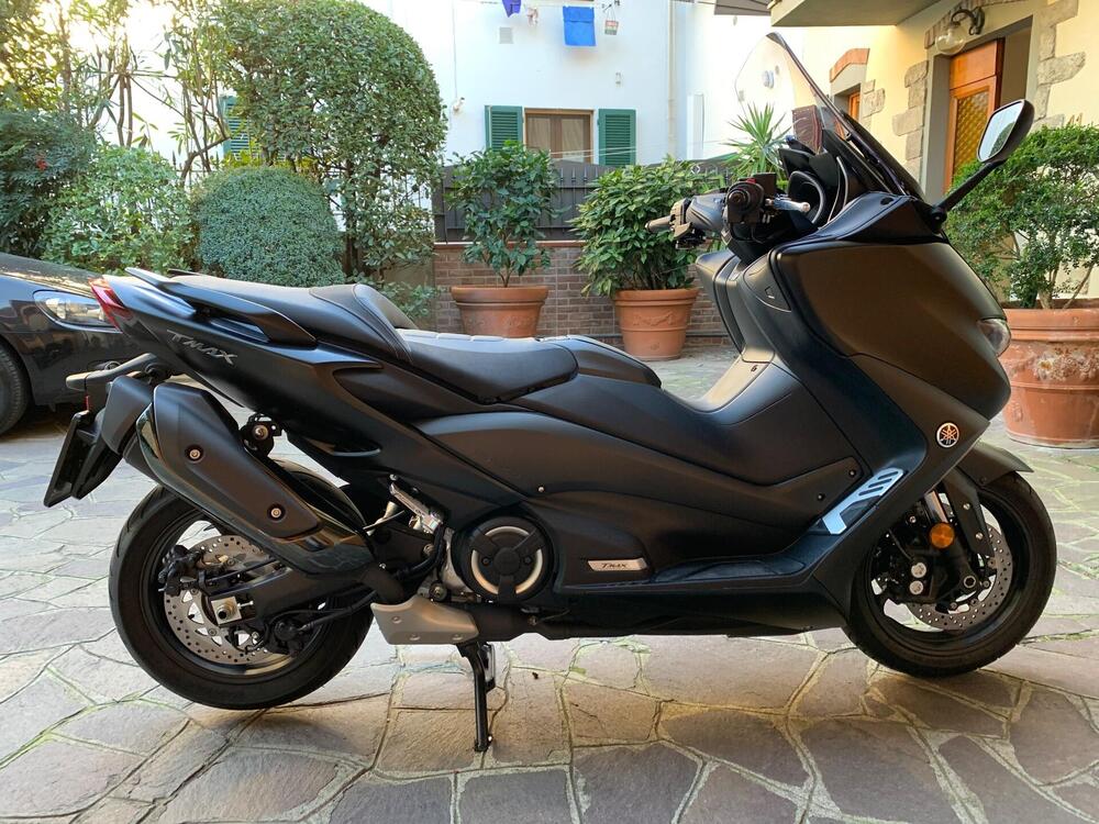 Yamaha T-Max 560 (2020 - 21) (5)
