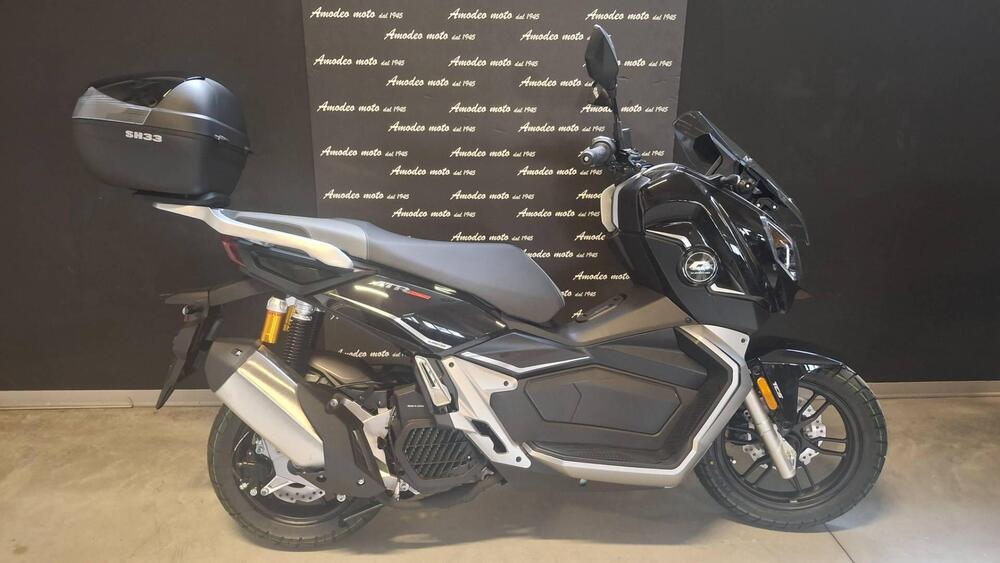 QJ Motor ATR 125 (2025 - 26)