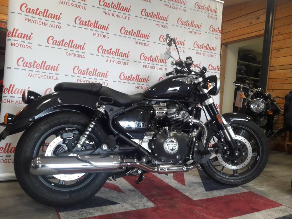 Royal Enfield Super Meteor 650 (2023 - 26) (7)