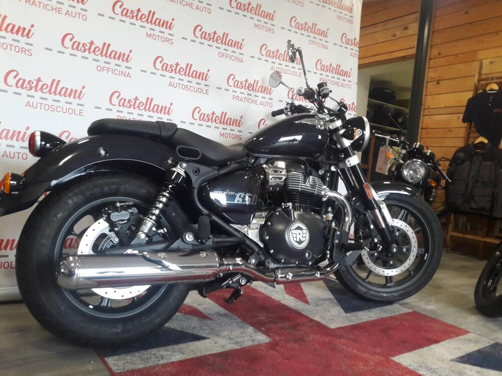 Royal Enfield Super Meteor 650 (2023 - 26) (8)