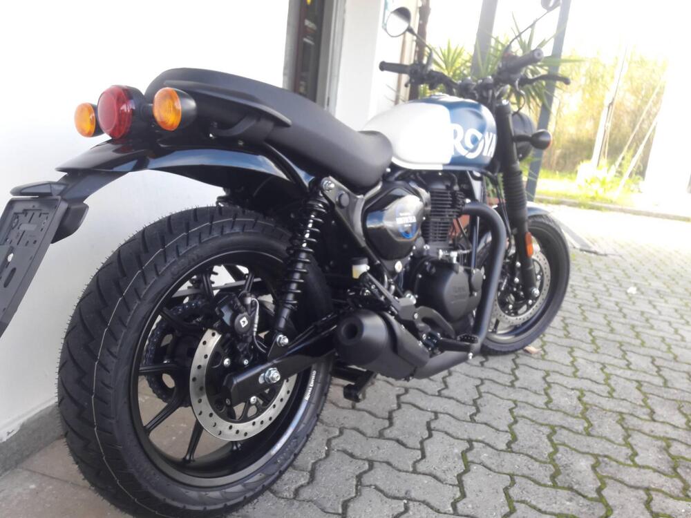 Royal Enfield HNTR 350 (2022 - 26) (7)