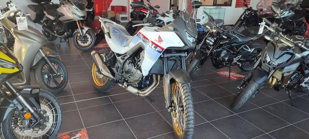 Honda Transalp XL750 (2025) (2)