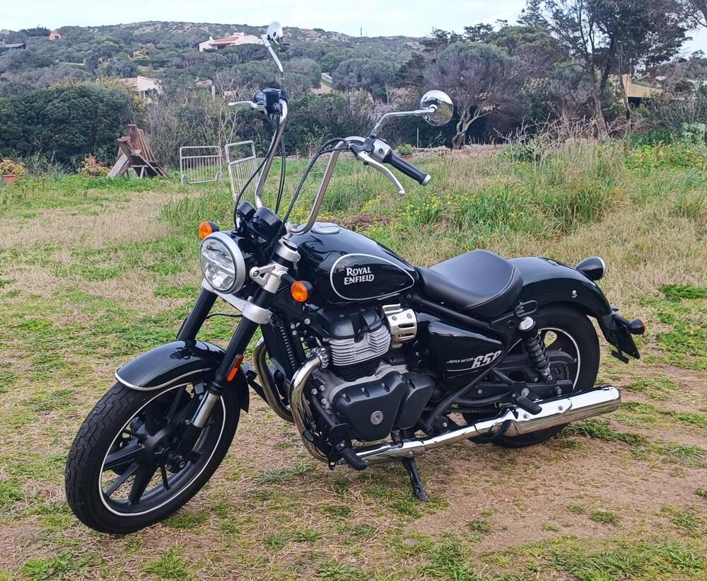 Royal Enfield Super Meteor 650 (2023 - 26) (2)