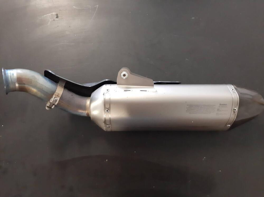 AKRAPOVIC DUKE 790 201-2020 (4)