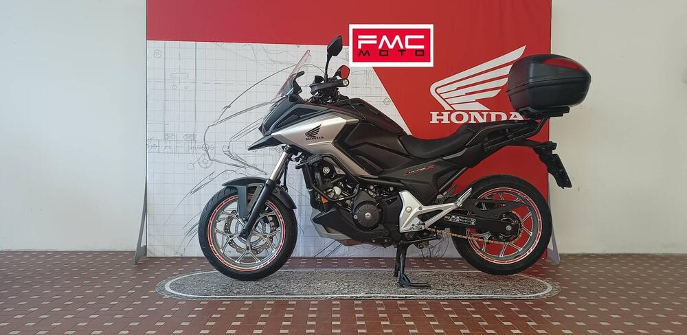Honda NC 750 X DCT ABS (2016 -17) (3)