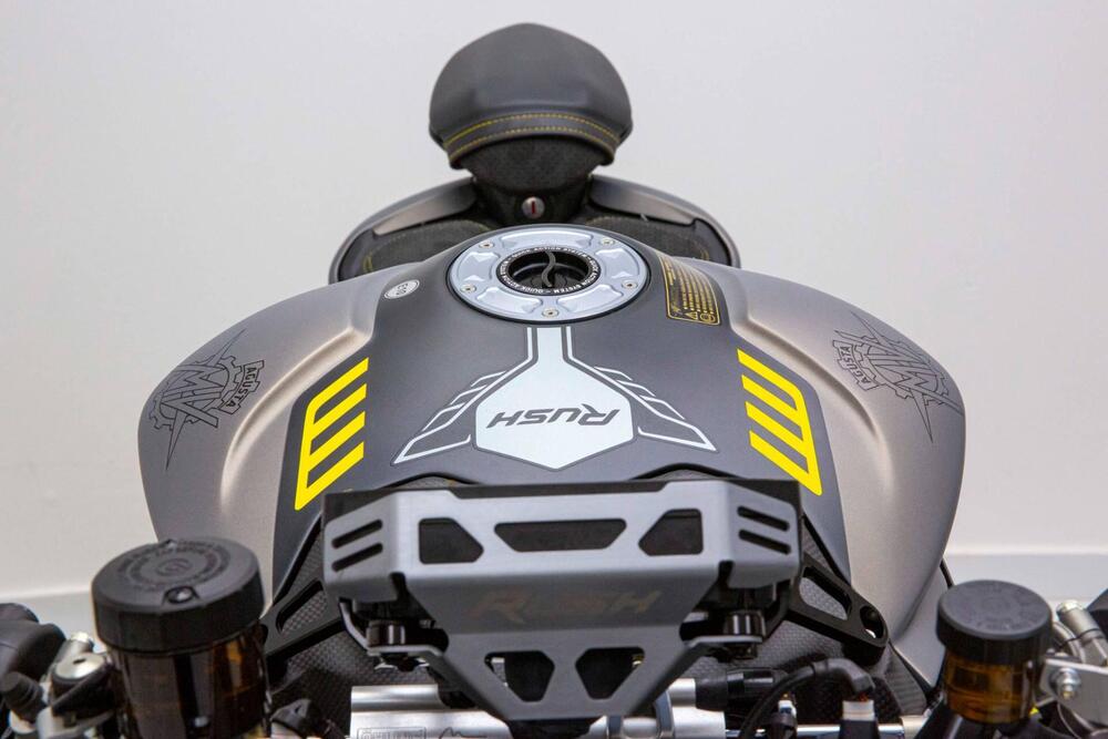 MV Agusta Rush 1000 (2021 - 22) (16)