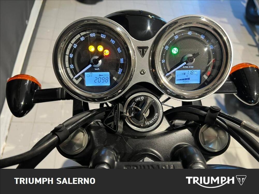 Triumph Bonneville T120 Black (2026) (9)