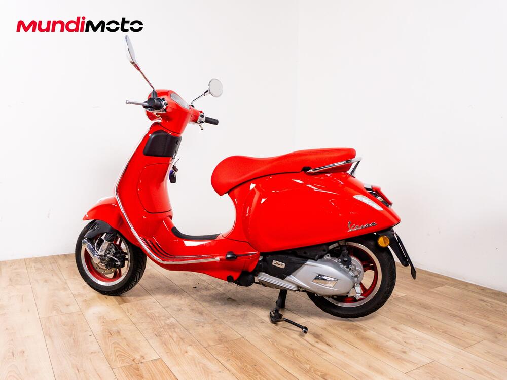 Vespa Primavera 125 RED (2025 - 26) (7)