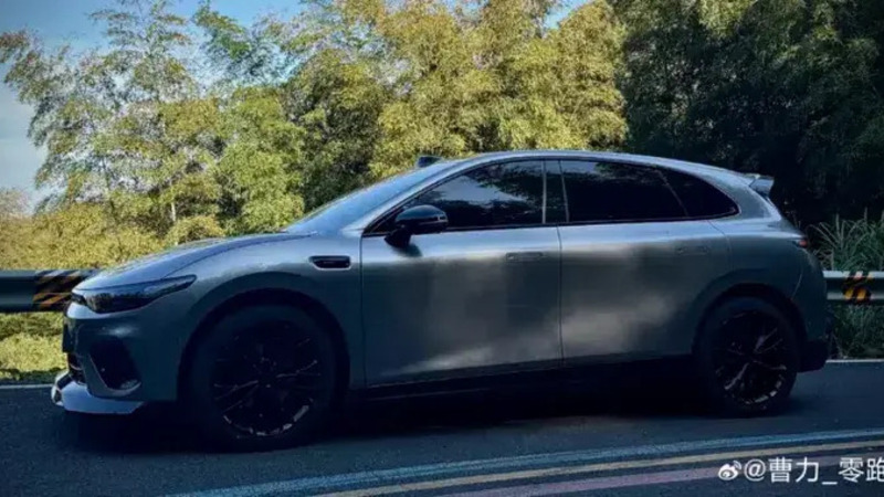 Ecco le prime immagini ufficiali della Leapmotor B05 Ultra, la nuova elettrica sportiva cinese