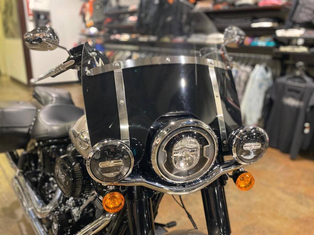 Harley-Davidson 114 Heritage Classic (2018 - 20) - FLHCS (5)