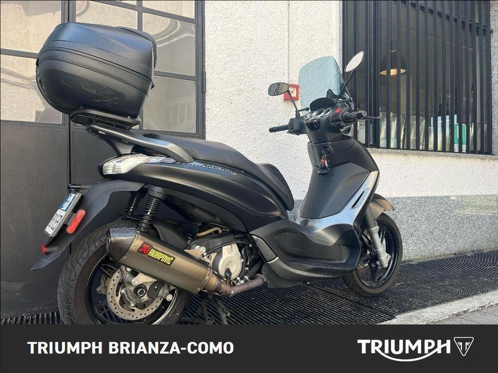 Piaggio Beverly 300 i.e. ABS-ASR (2016 - 20) (3)