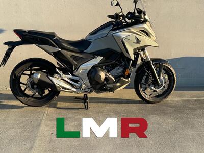 Honda NC 750 X DCT (2025) usata