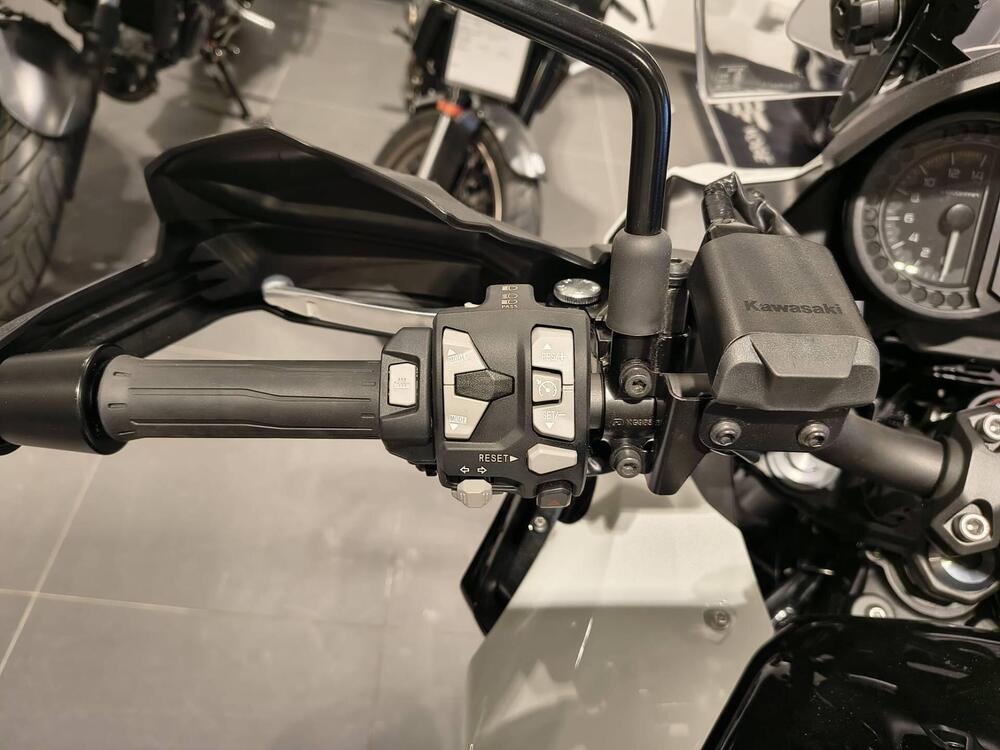Kawasaki Versys 1100 S (2025 - 26) (5)