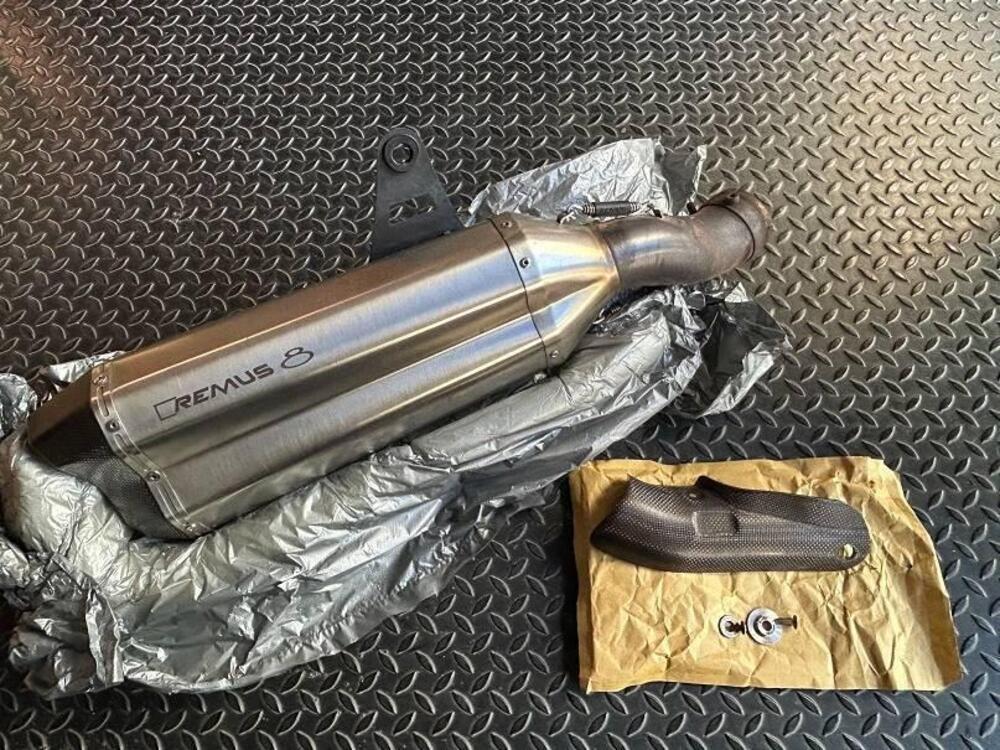 BMW R 1200 1250 GS ADV SCARICO REMUS 8 (6)