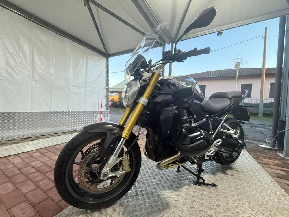Bmw R 1200 R (2017 - 18) (2)