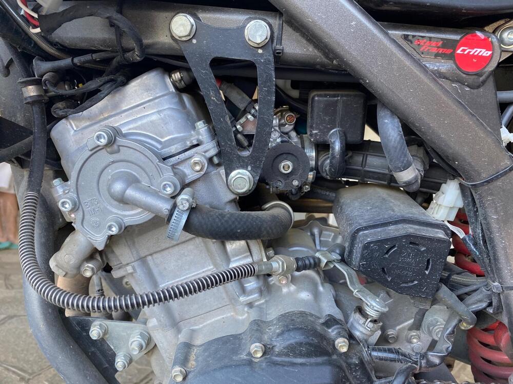 Fantic Motor Motard 125 Performance 4t (2020) (4)