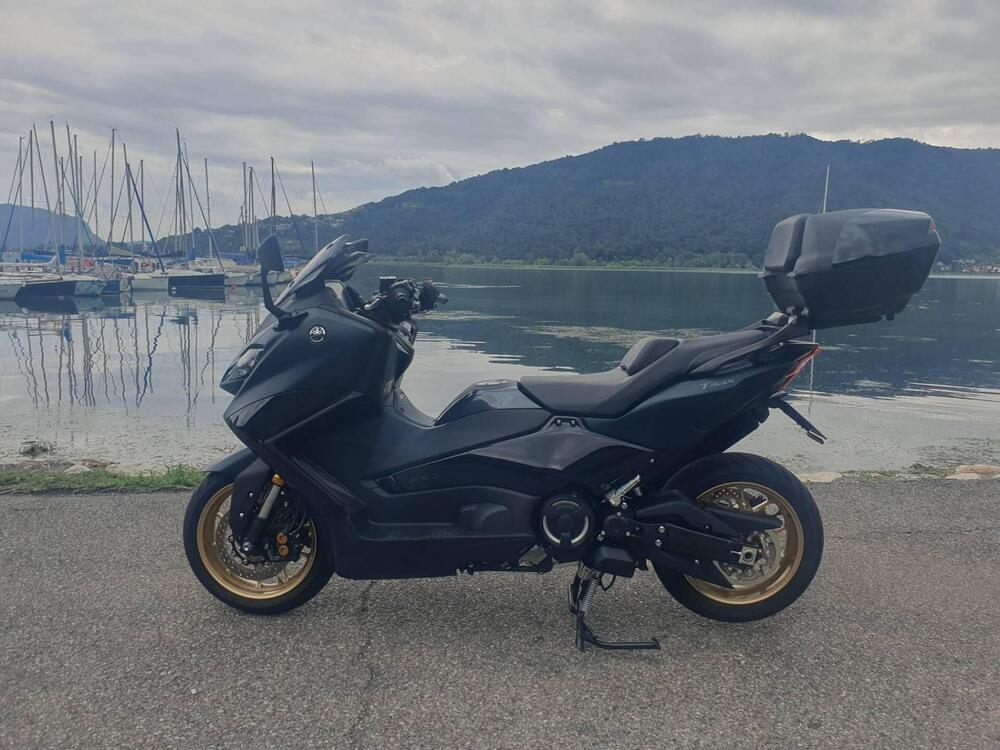 KIT PORTAPACCHI + BAULE CITY 45 YAMAHA TMAX T-MAX (2)